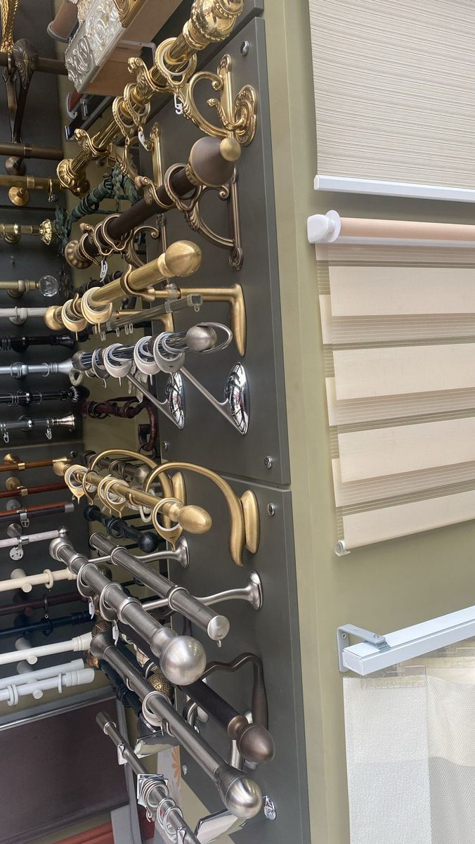 Curtain Rods & Holders